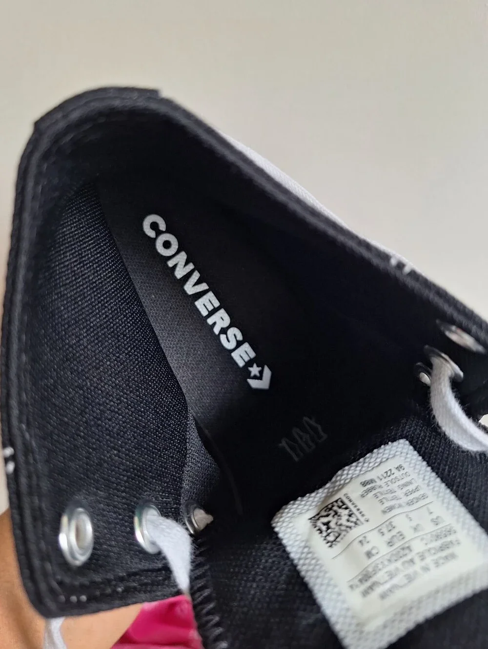 Converse Women's Chuck Taylor All Star High Lugged 'Black' Size 7 - Picture 5 of 12